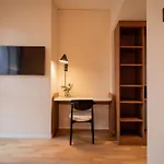 Hood Hotel